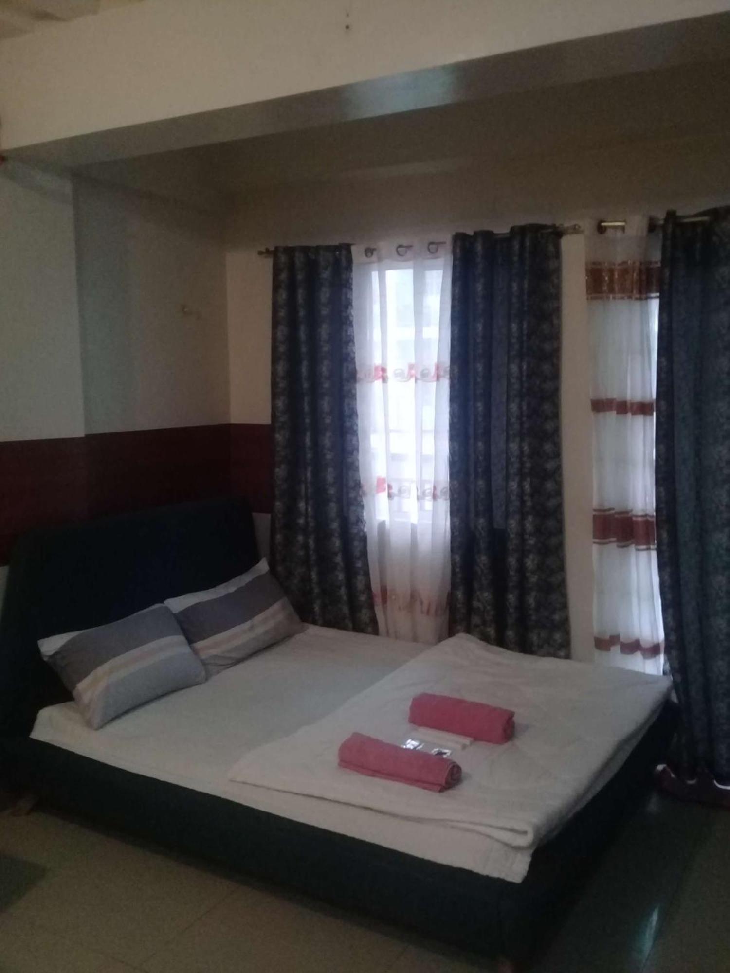 Kassel Residences Staycation Near Naia - Moonwalk Paranaque Paranaque City Extérieur photo